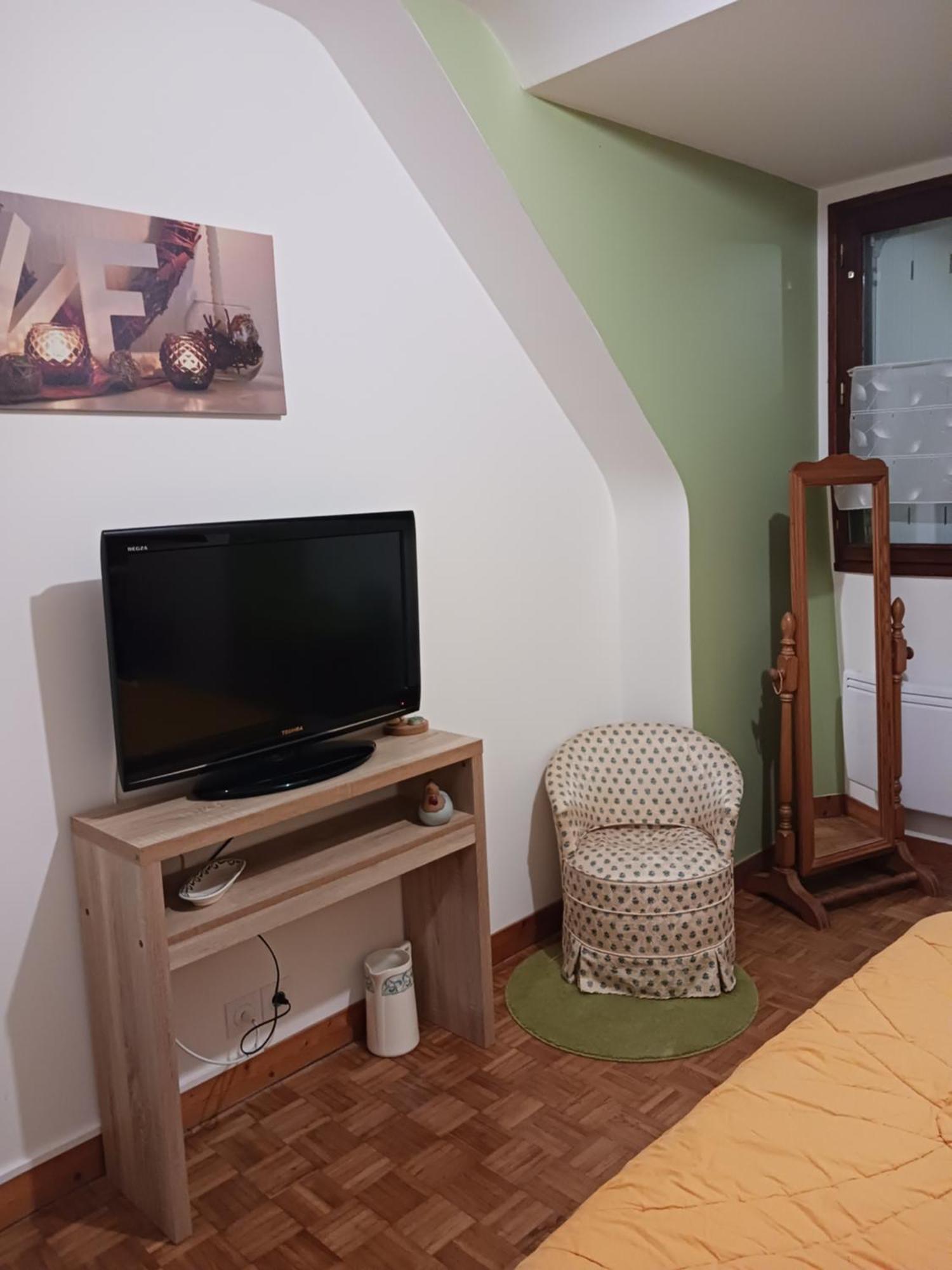 Chambres D'Hotes Du Clos Du Roi ポントルソン エクステリア 写真